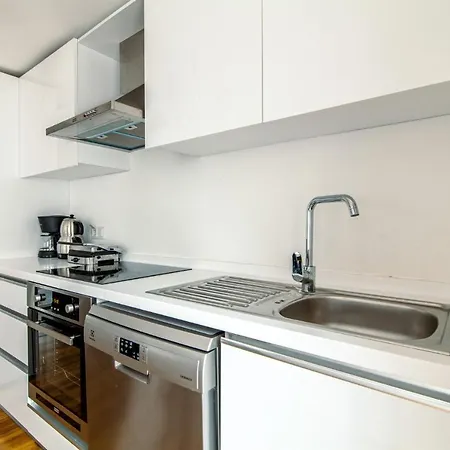 Modern Flat Near Sapphire Shopping Mall 아파트 이스탄불