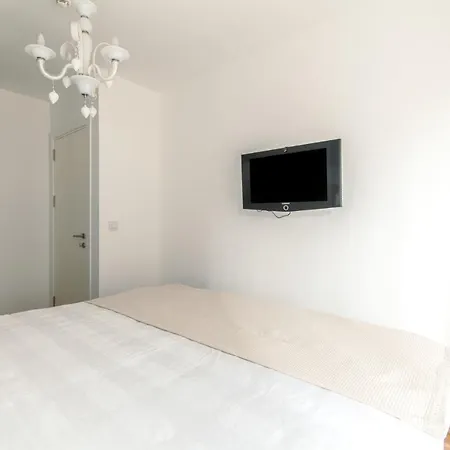 Modern Flat Near Sapphire Shopping Mall Apartment Istanbul