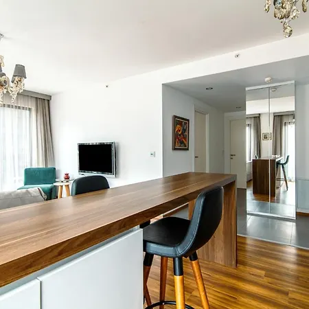 Modern Flat Near Sapphire Shopping Mall * Istanboel